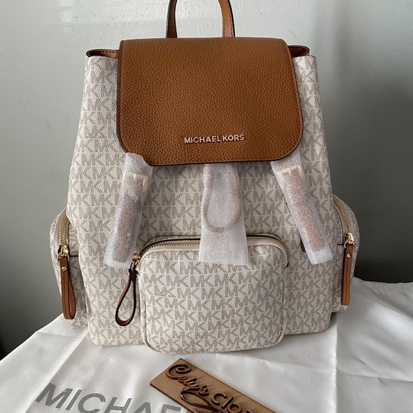 abbey large logo jacquard and leather backpack Leather Backpack Abbey Large Backpack MICHAEL KORS Abbey Large BACKPACK MK  Signature Jacquard Logo BIEGE